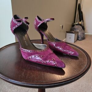 Vintage Western Nine West Pointed Toe Ankle Heels